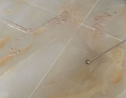 曲水瓷砖空鼓维修公司分享粘合剂选择不当在瓷砖铺贴过程中可能导致以下问题